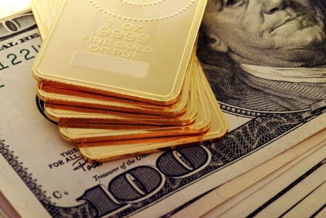Harga Emas Kembali Mendekati Posisi Terendah Tertekan Pernyataan Powell yang Bernada Hawkish
