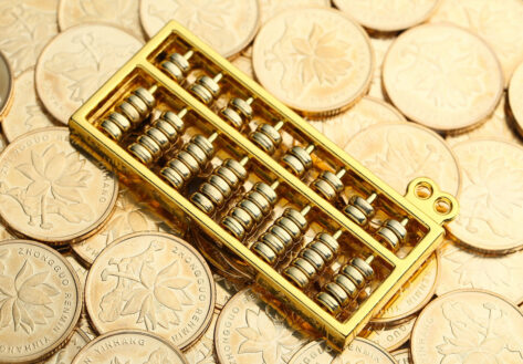 Harga Emas Menembus $2.060 Didorong Inflasi yang Melandai dan Ekspektasi Penurunan Suku Bunga Pada 2024
