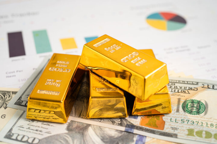 Harga Emas Dibayangi Volatilitas