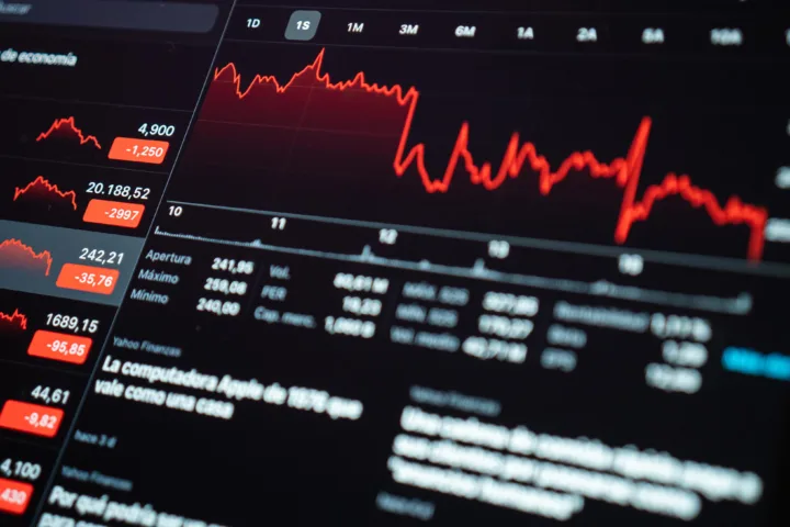 Harga Emas Terbang Tinggi